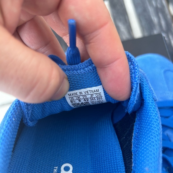 Samba Adidas Men’s 8.5 Limited Color - Picture 5 of 7